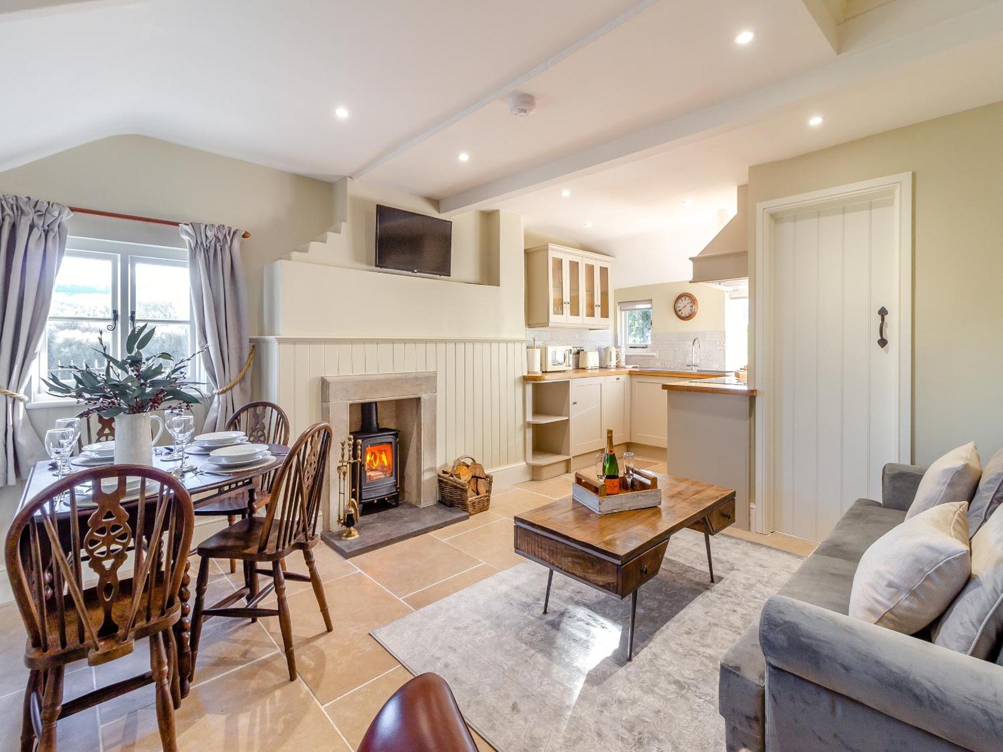 The Lodge Wonastow 外观 照片